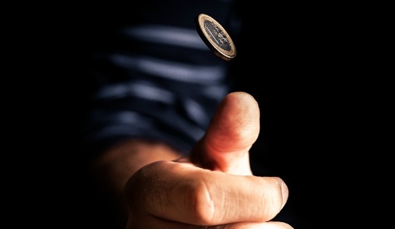 coin-flip-hrms-performance-reviews.jpg