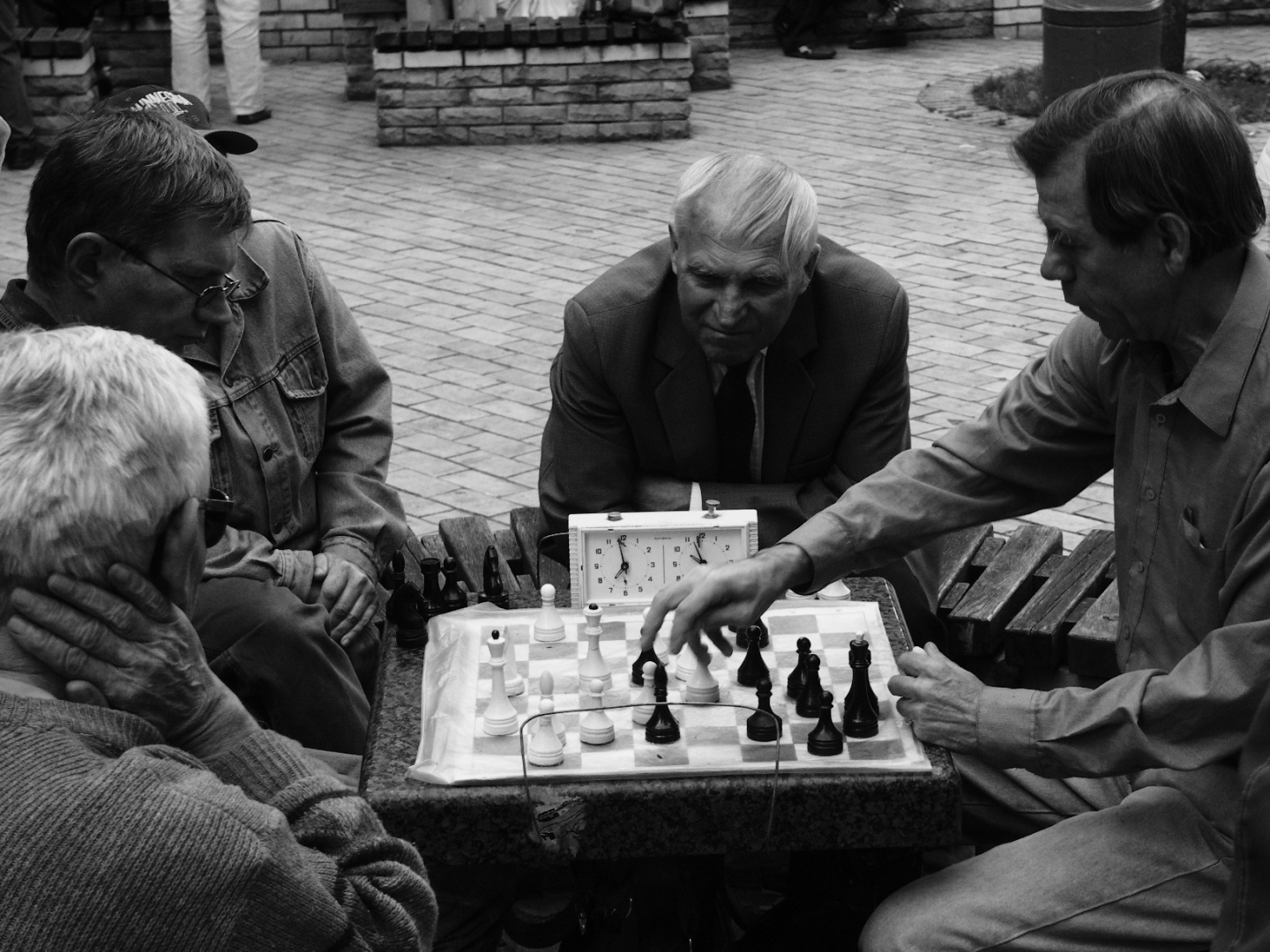 chess_players_in_park_kiev.JPG