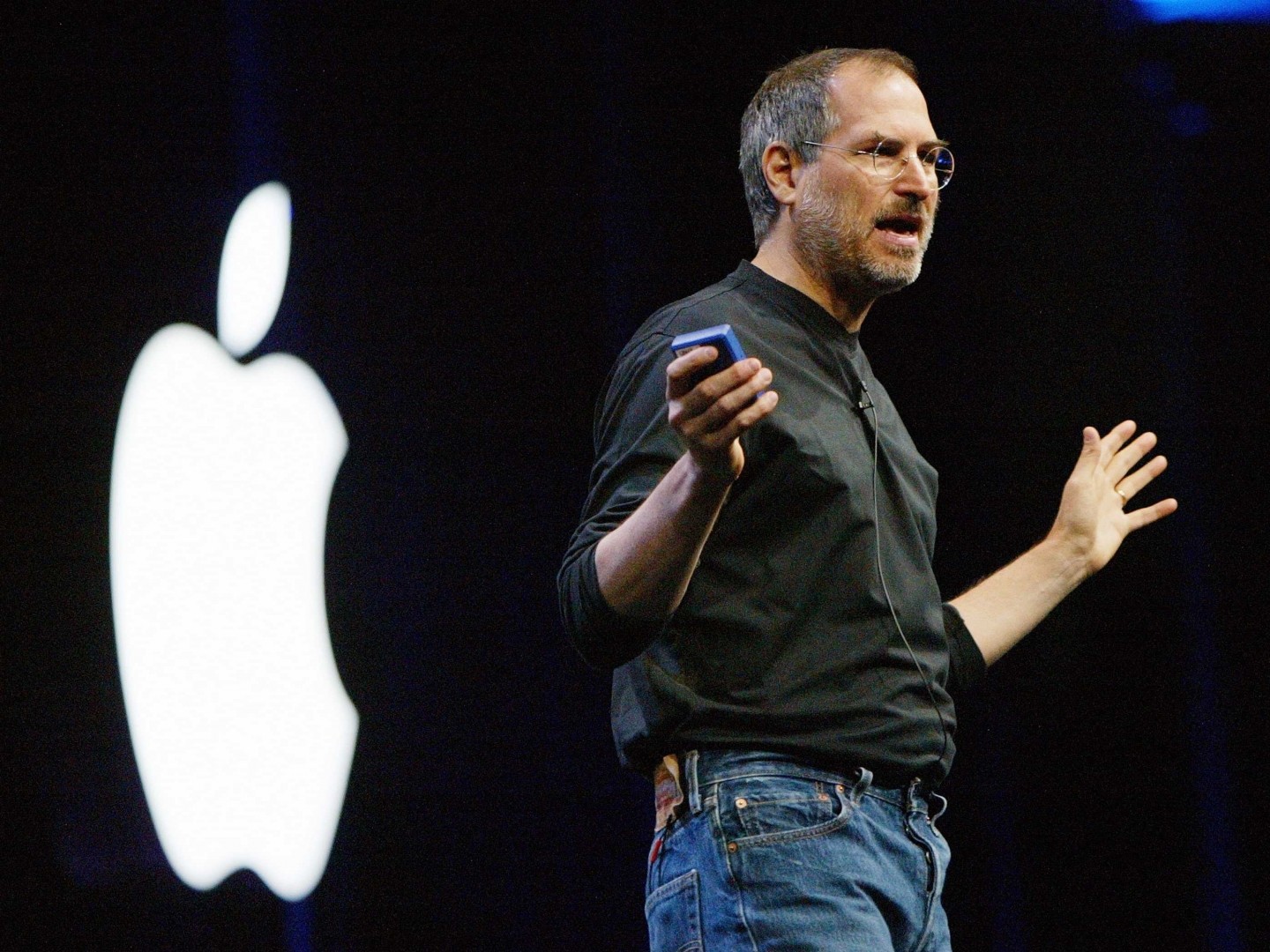 heres-how-much-steve-jobs-used-to-obsess-over-presentations.jpg