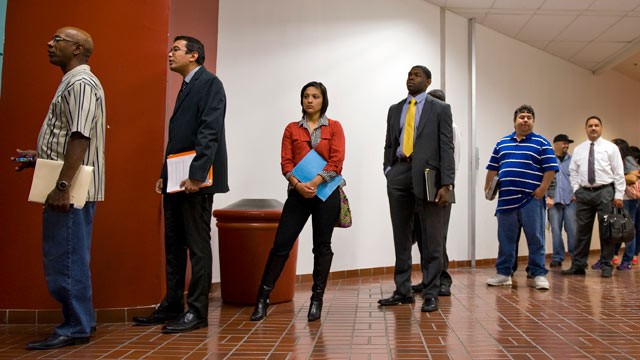 gty_job_fair_lpl_130404_wmain.jpg